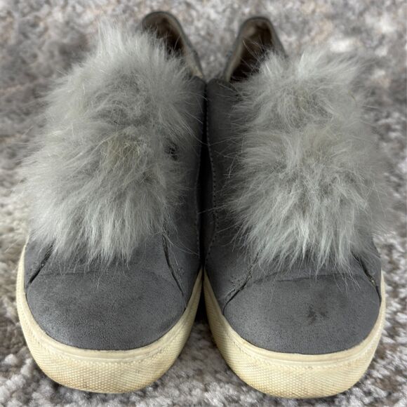 Steve Madden Size 8M Faux Fur Suede Pom Pom Puff Ball Gray Sneakers Pull On - Picture 2 of 10